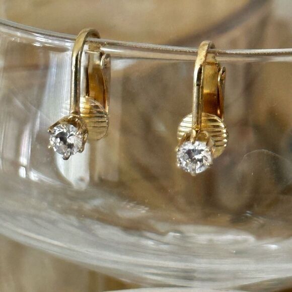 Gold tone rhinestone clip on earrings - Picture 1 of 6